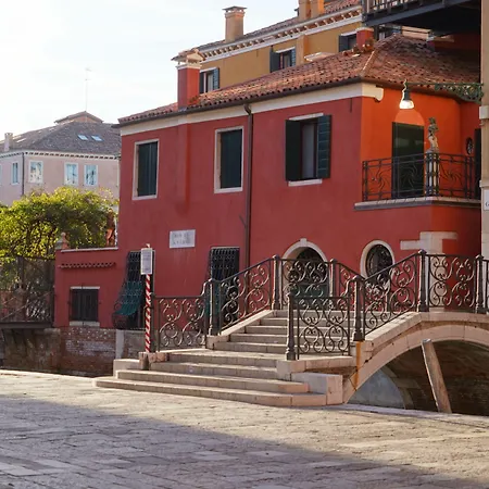 Guest house Granda Sweet 3*